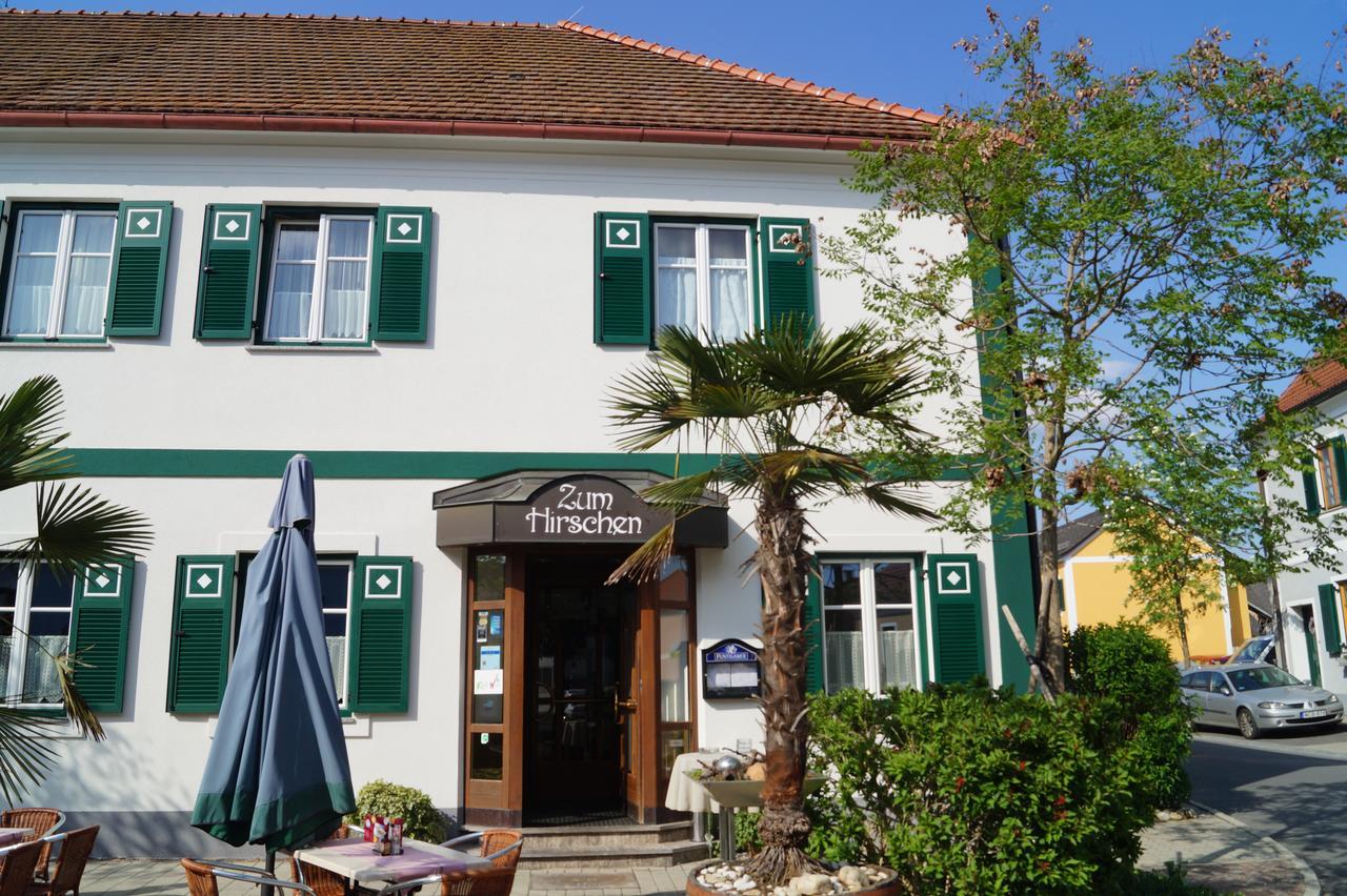 Gasthof Zum Hirschen Burgau Eksteriør billede