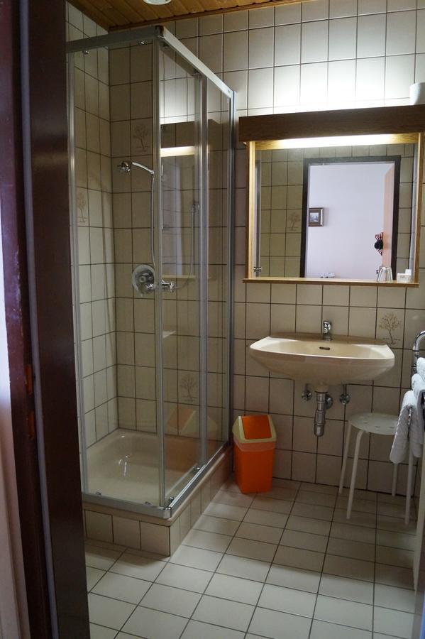 Gasthof Zum Hirschen Burgau Eksteriør billede