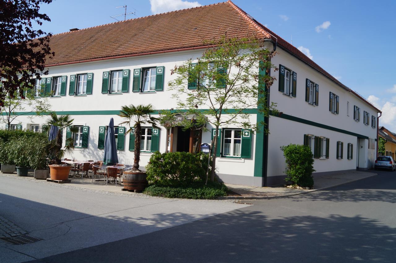 Gasthof Zum Hirschen Burgau Eksteriør billede